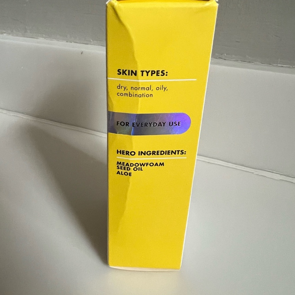 Elf Skin Invisible Sunscreen SPF 35 - Picture 2 of 4